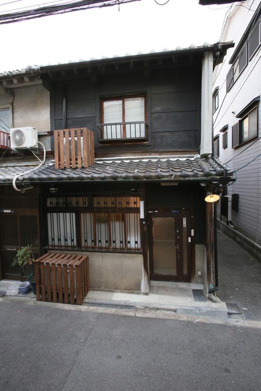 The Wonder At Stay-Machiya Karahori- Осака Екстер'єр фото